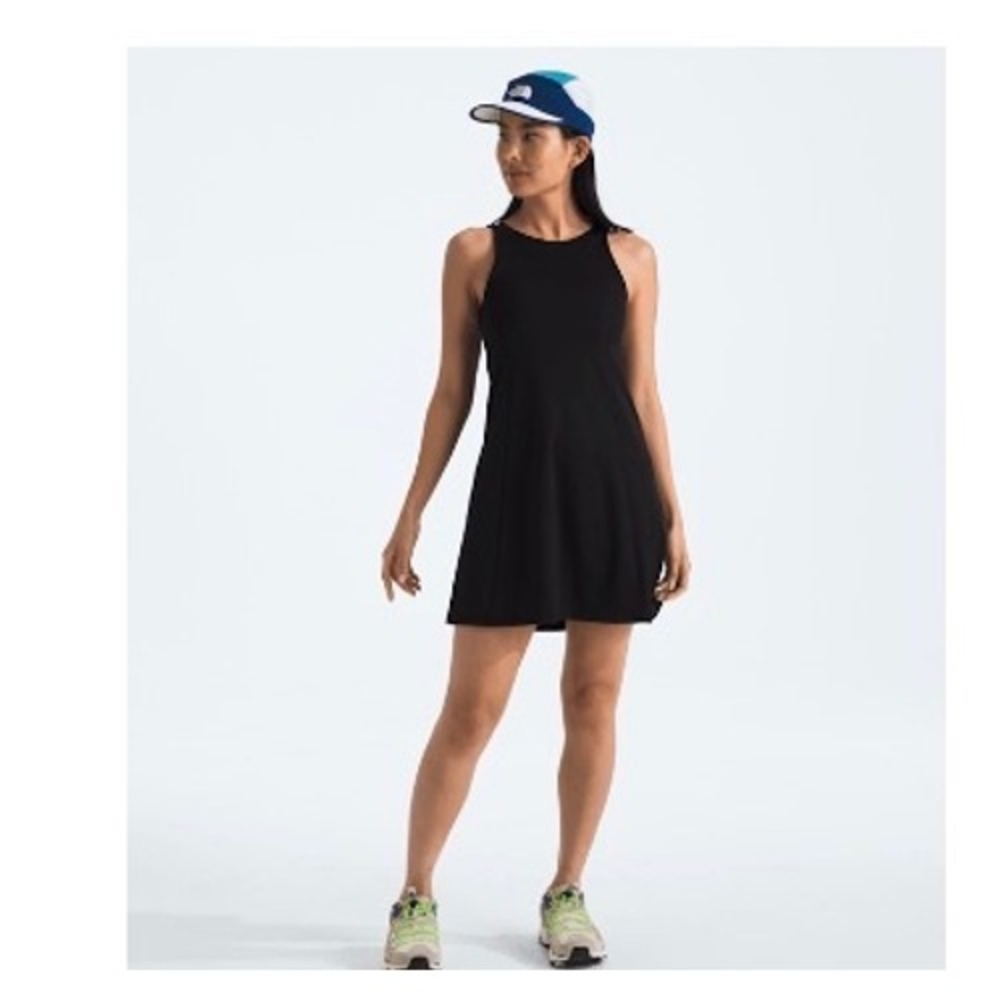 The North Face Dune Sky Dress Womens Size XL Black Athletic Hiking Romper NWT